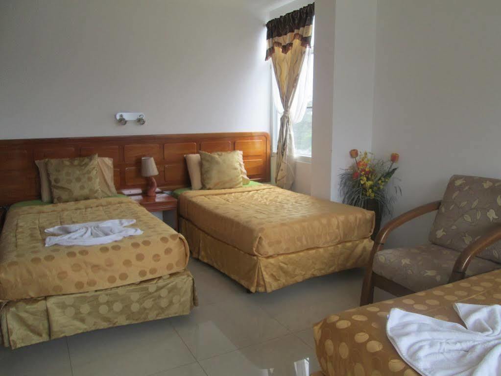 Hotel Dejavu Puerto Ayora  Eksteriør billede