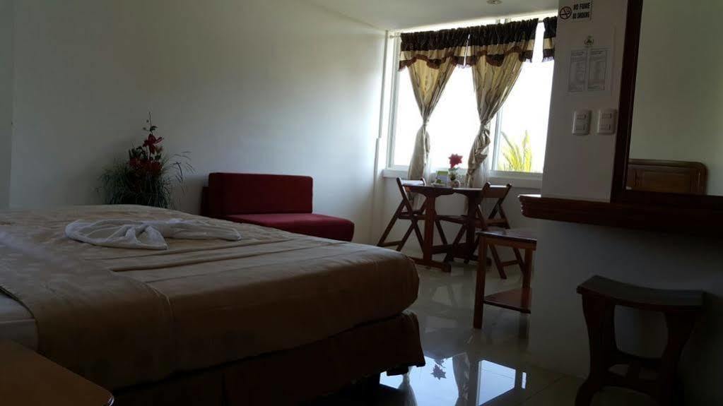 Hotel Dejavu Puerto Ayora  Eksteriør billede